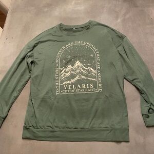 Green Velaris Graphic Sweatshirt